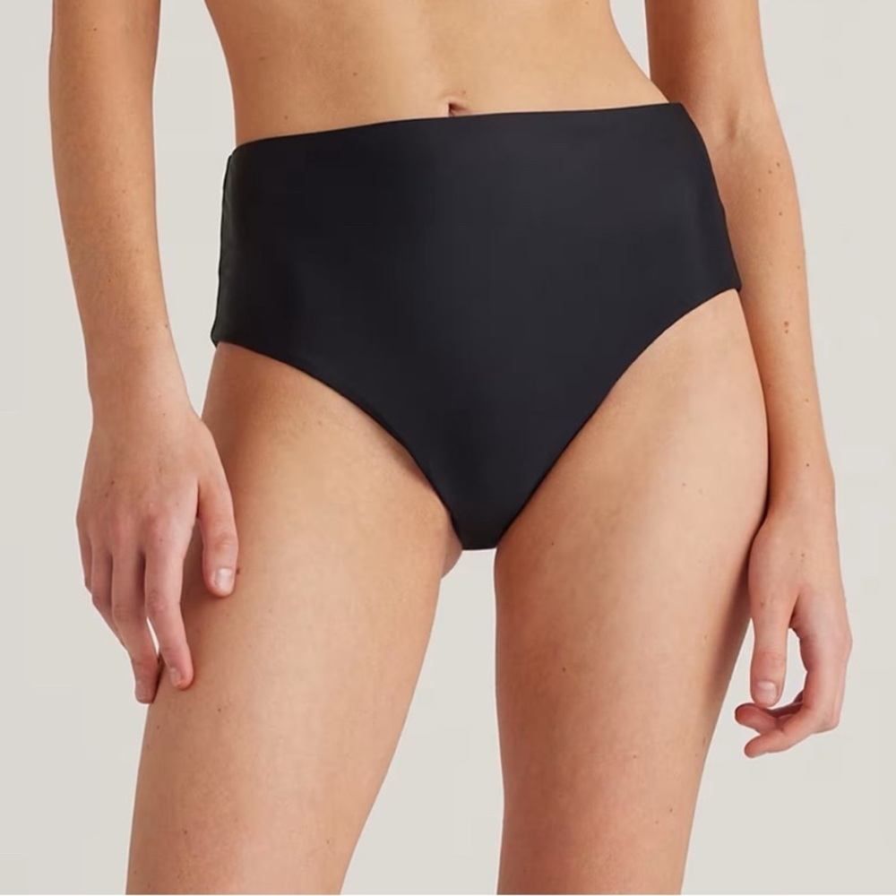 NWT Quince Italian High Rise Black Bikini Bottom Swimwear NWT - Large
